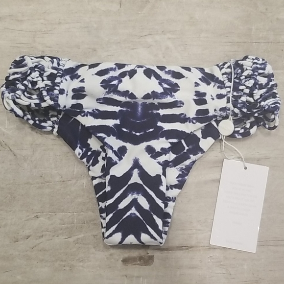 💕MIKOH💕 Waimea Macrame Bikini Wave Coastal Blue - Picture 13 of 16